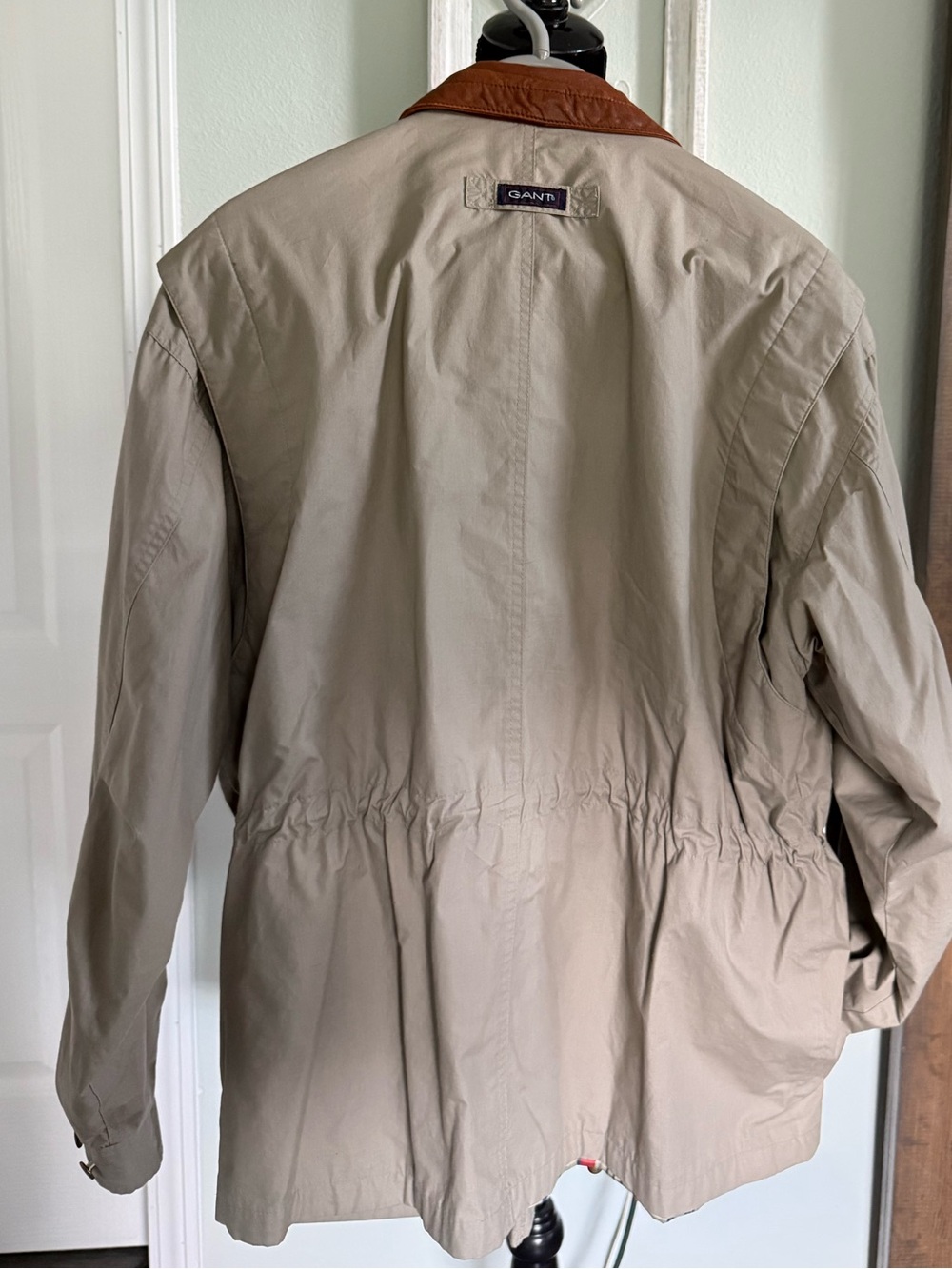 Gant Field Jacket with Brown Leather Collar - Picture 2 of 13